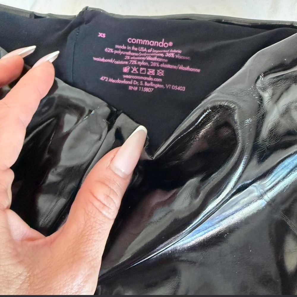 Commando Perfect Control Black Patent Leather Leg… - image 6